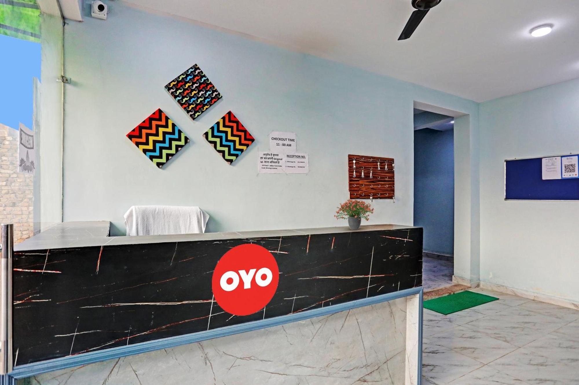 Hotel O Surya Gold Guest House Najafgarh Eksteriør billede